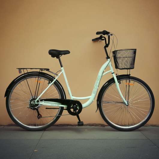 Damcykel 28" | 6 växlar | Cykelkorg | Shopper - Pistasch