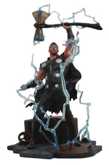 Diamond Select Gallery: Avengers Infinity War - Thor Statue